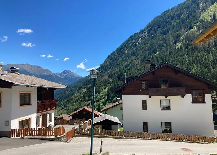 Daire Haus Waldblick Hopfgarten in Defereggen